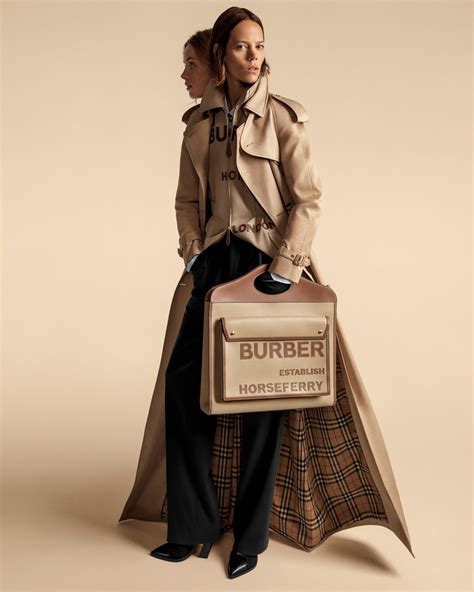 burberry outlet napoli|burberry outlet stores.